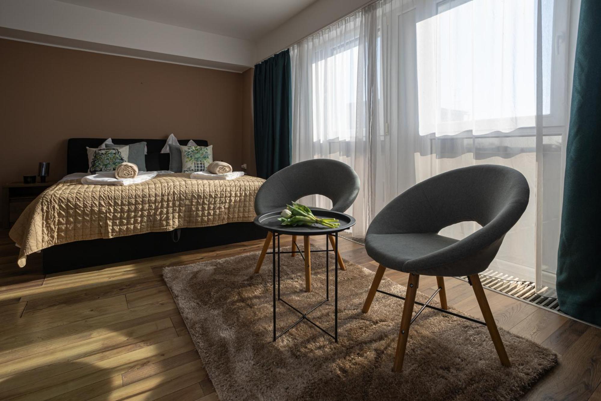 Hellowine Apartman II Eger Eksteriør billede